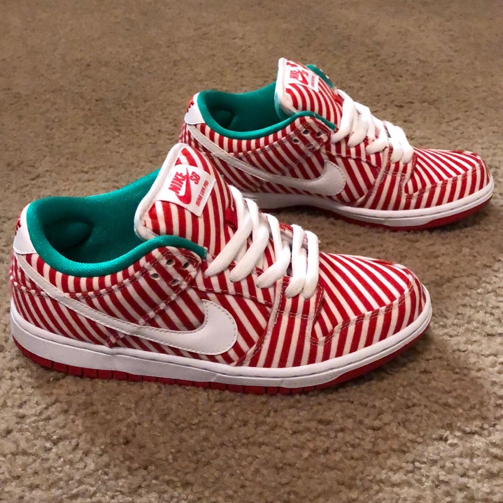 Candy Cane Dunks